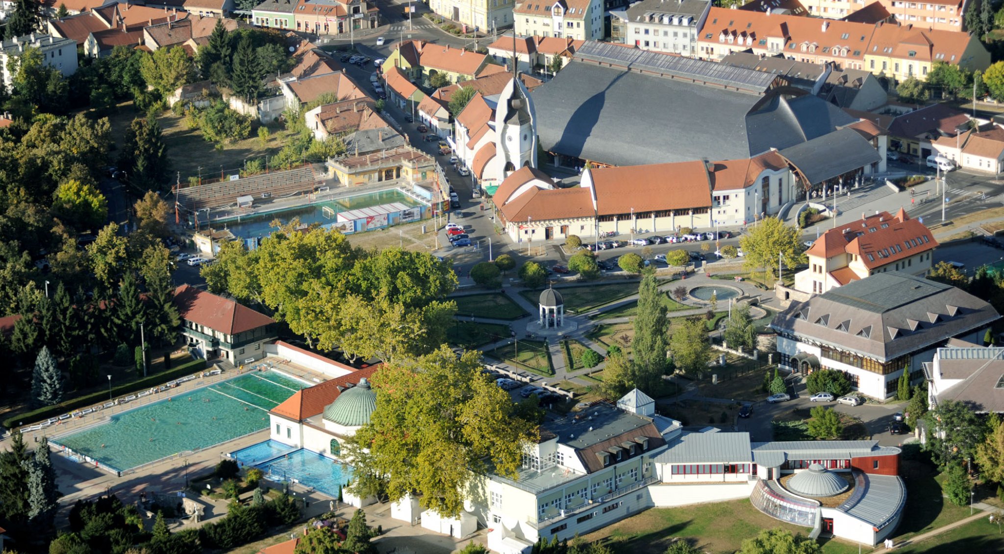 2634 Eger uszoda es a strand  H.Szabo Sandor felvetele