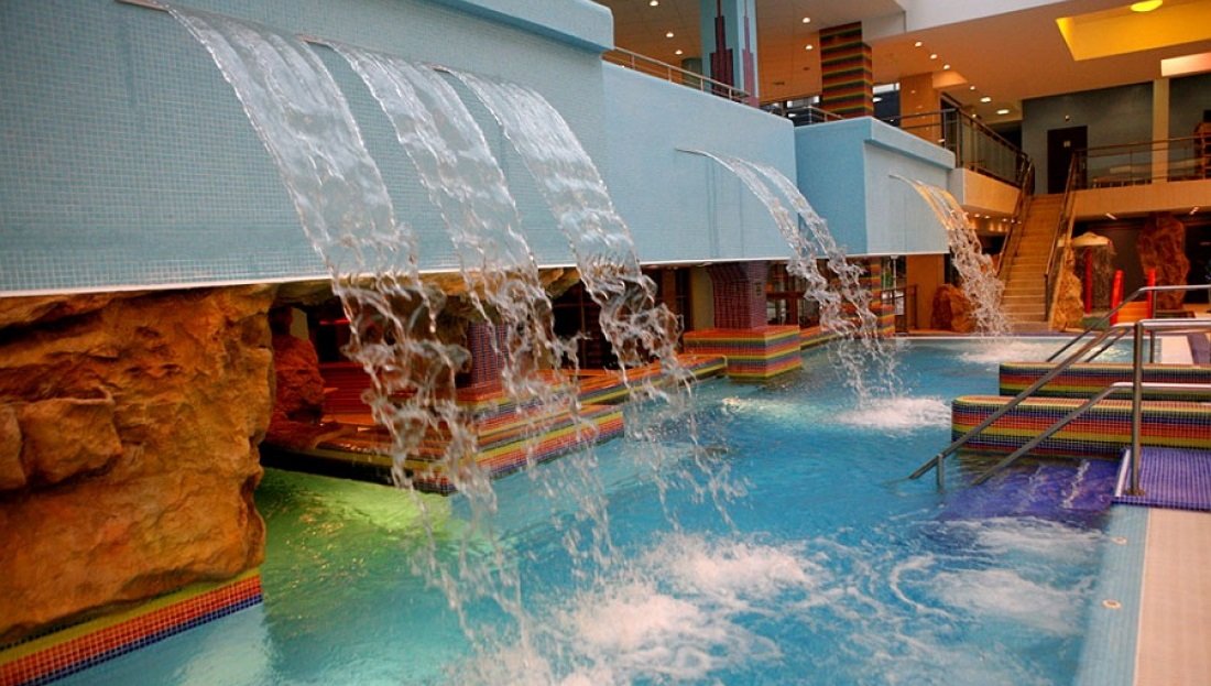 Dunaújváros Aquantis élményfürdő