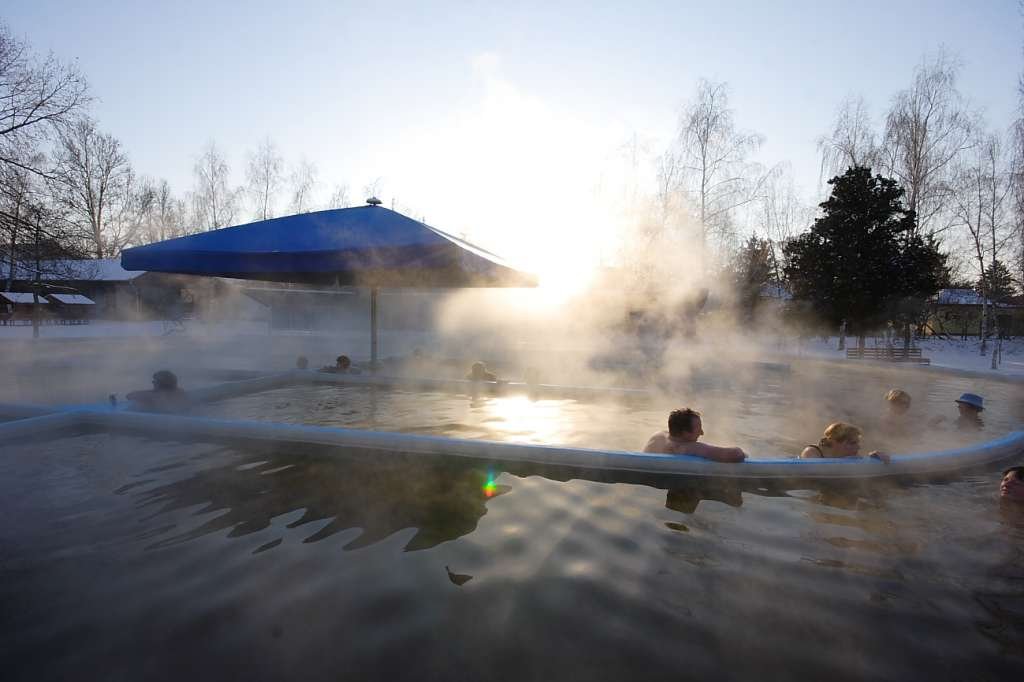 Berekfürdő gyógyfürdő tél